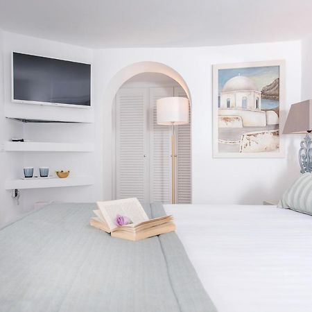 Aqua Mare Luxury Suites Imerovigli  Exterior photo