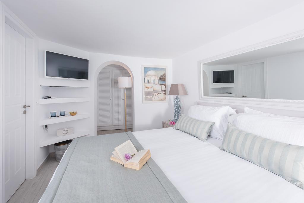 Aqua Mare Luxury Suites Imerovigli  Exterior photo